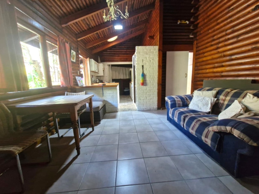 To Let 2 Bedroom Property for Rent in Hunters Home Western Cape